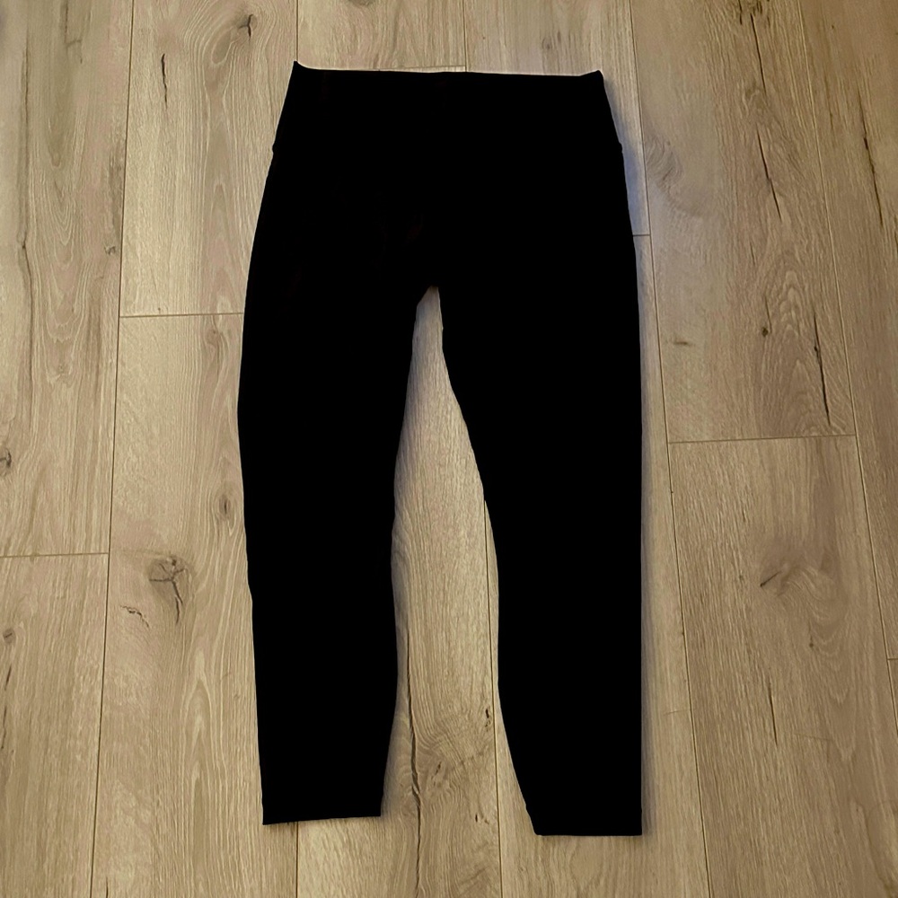 LULULEMON Black Leggings sz 8